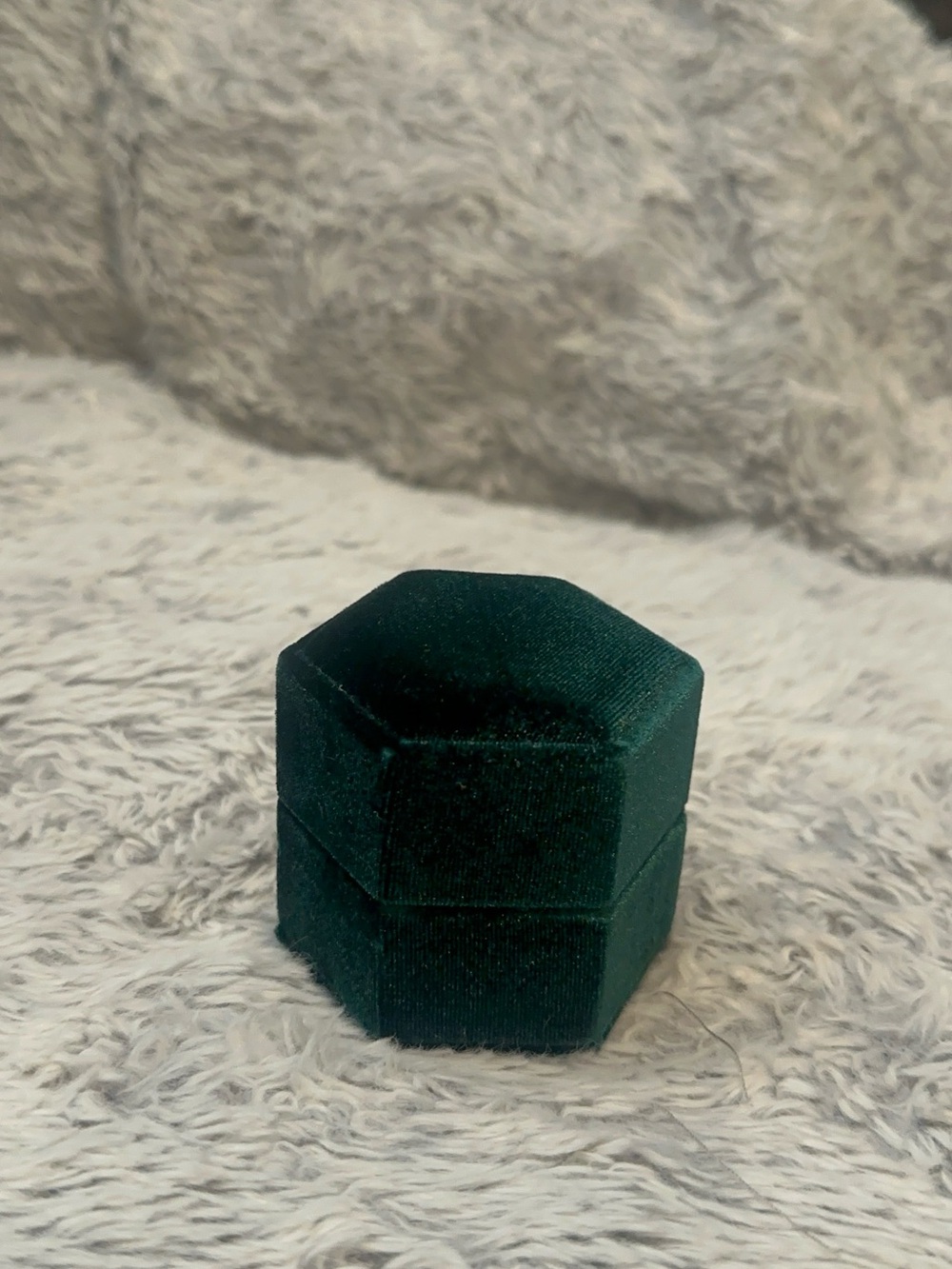 Velvet Hexagon Jewelry Box in Deep Green